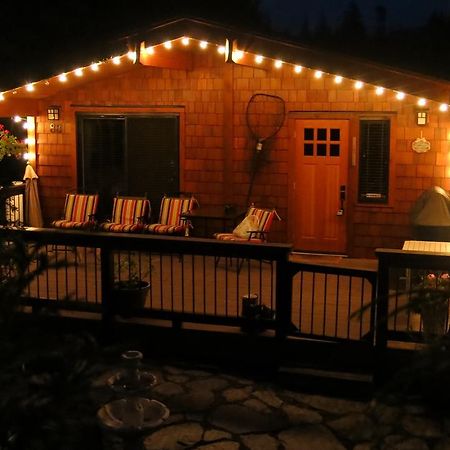 A Shack In The Woods Villa Port Renfrew Exterior photo